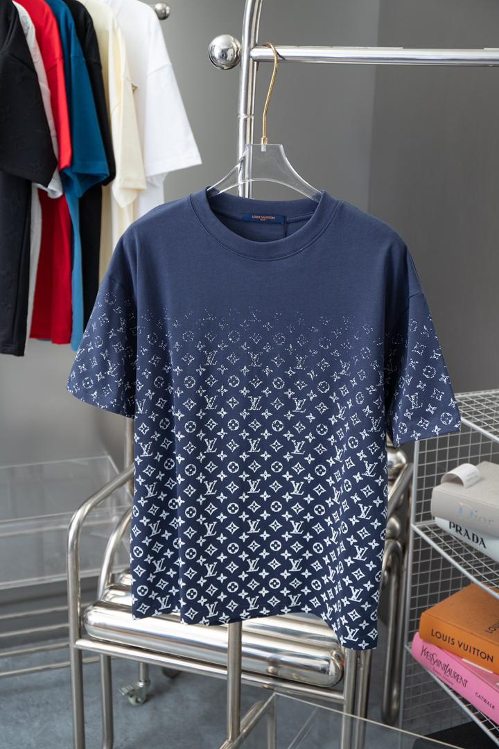 Louis Vuitton Monogram Gradient T-Shirt – Luxury Streetwear Essential
