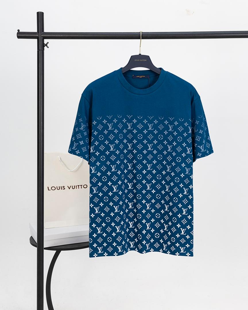Louis Vuitton Monogram Gradient T-Shirt – Luxury Streetwear Essential