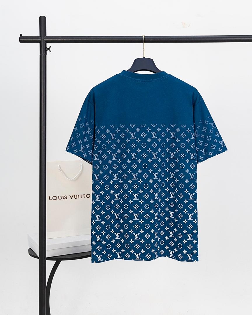 Louis Vuitton Monogram Gradient T-Shirt – Luxury Streetwear Essential